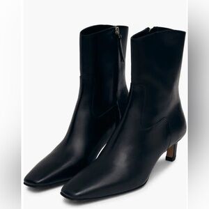 Alohas Nash Kitten Heel Bootie Black Leather Size 39 US 8 or 8.5
